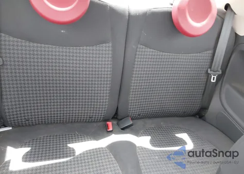 2017 Fiat 500 Pop z USA, uszkodzony, nr VIN 3C3CFFKR6HT530213